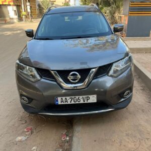 Nissan x-trail  2016