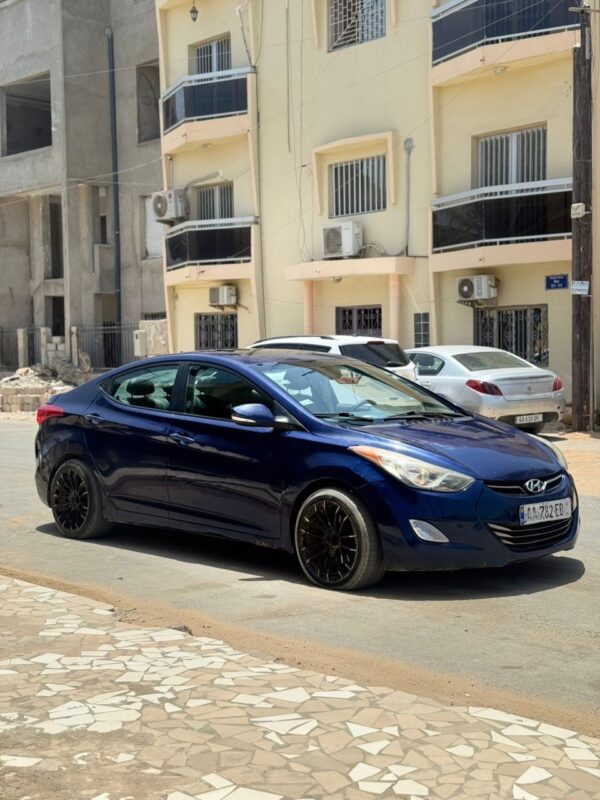 Hyundai Elantra 2013