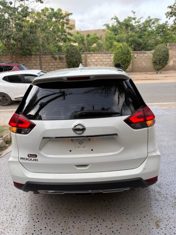 Nissan Rogue 2018 – Image 6