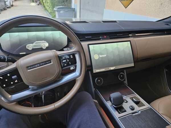 Range Rover vogue autobiography 2023 – Image 3