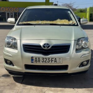 TOYOTA AVENSIS année 2009
