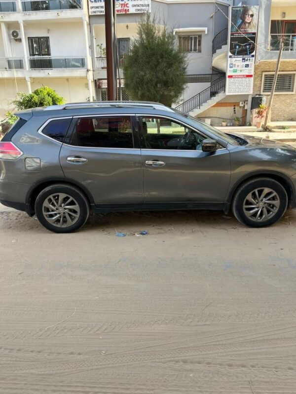 Nissan x-trail  2016 – Image 4