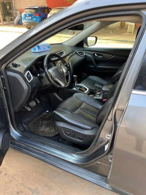Nissan x-trail  2016 – Image 9