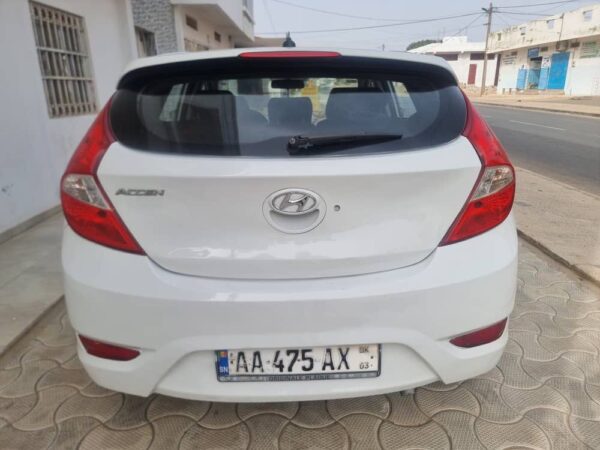 Hyundai accent 2013 – Image 8