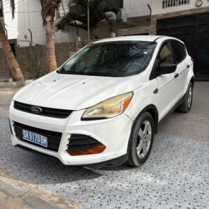 FORD ESCAPE année 2014