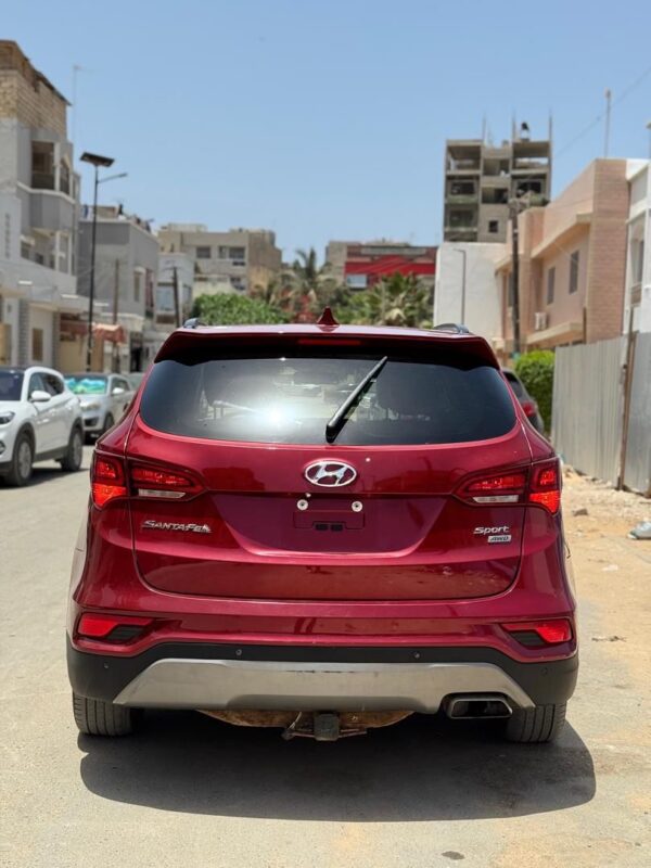 Hyundai Santafe sport 2017 – Image 6