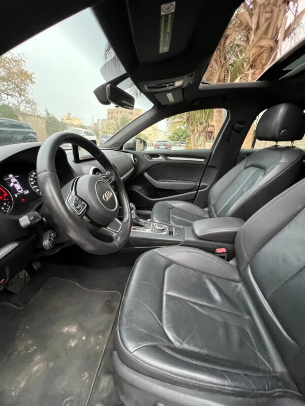 AUDI A3 année 2017 – Image 8