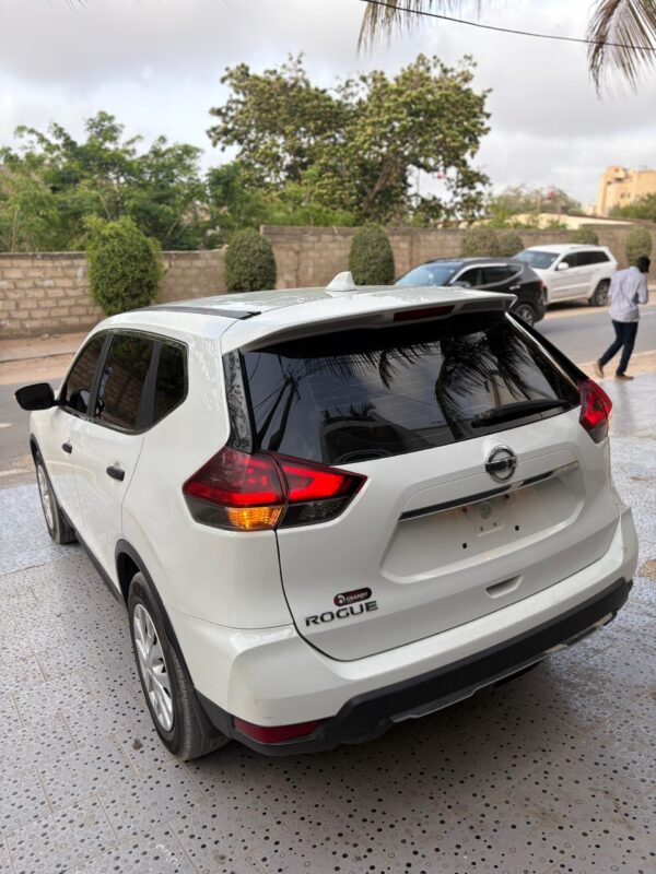 Nissan Rogue 2018 – Image 7