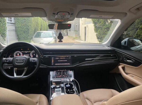 Audi Q8 S Line 2021 – Image 5