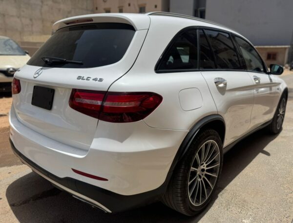 Mercedes  GLC 43 AMG année 2019 – Image 3