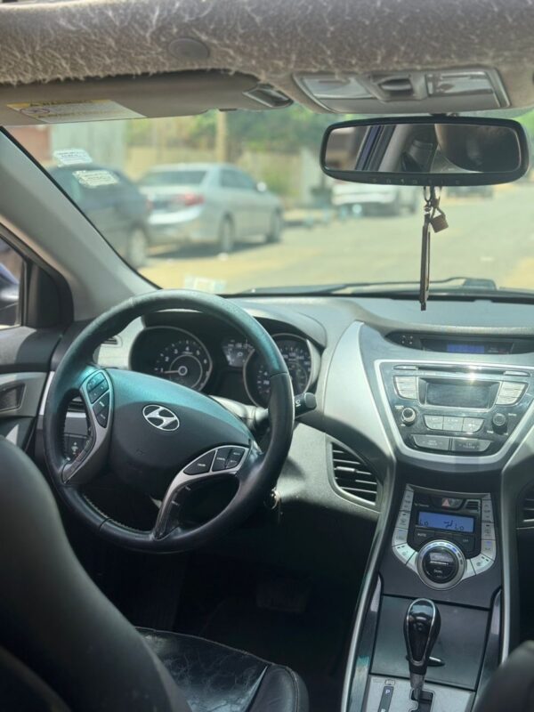 Hyundai Elantra 2013 – Image 10