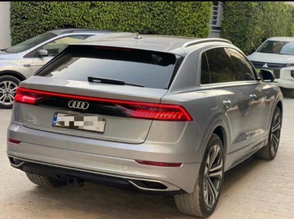 Audi Q8 S Line 2021 – Image 5