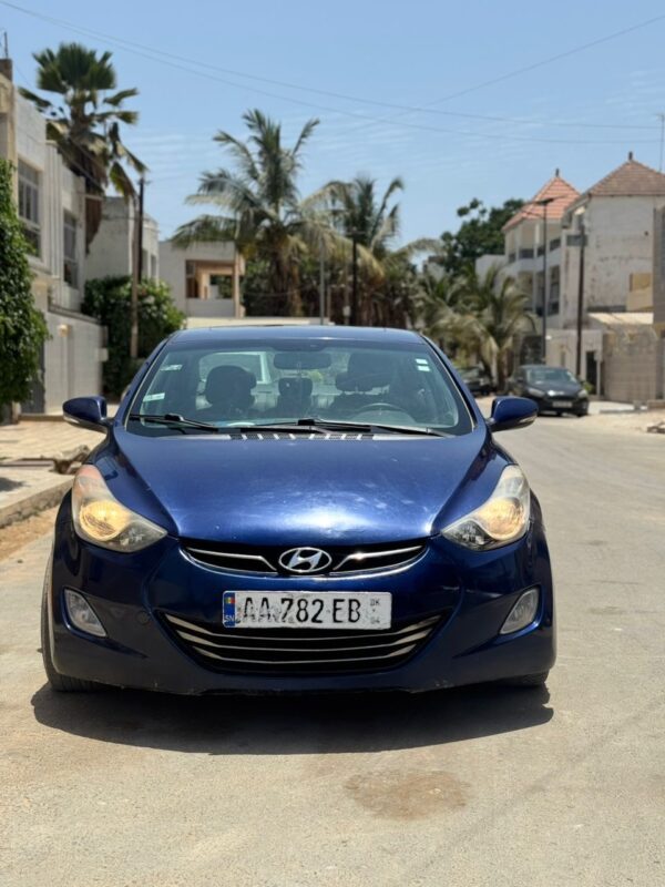 Hyundai Elantra 2013 – Image 2