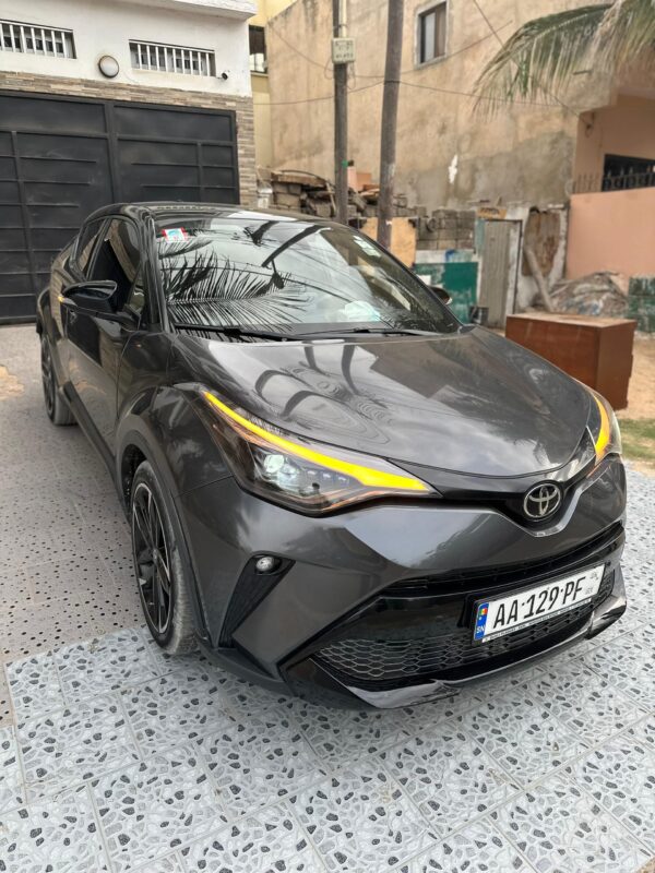 TOYOTA CHR année 2022