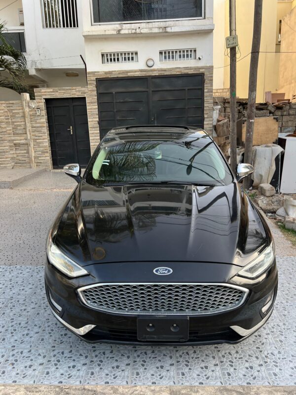 FORD FUSION TITANIUM année 2017 – Image 2