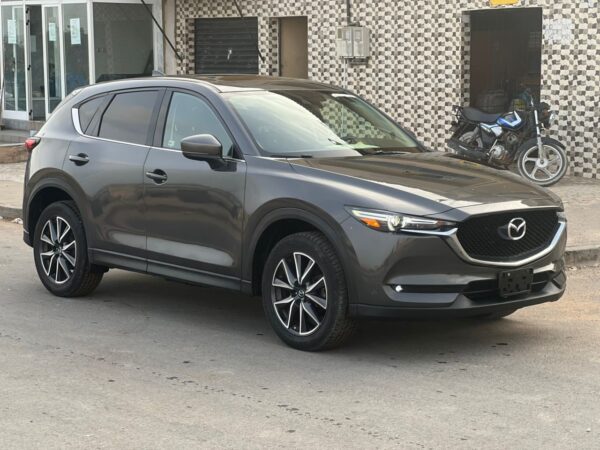 MAZDA CX5 année 2018 – Image 11