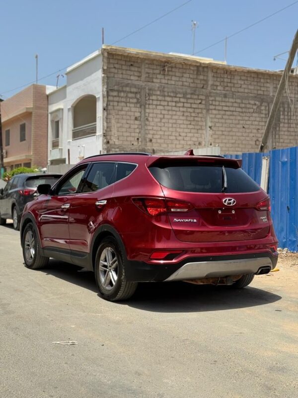 Hyundai Santafe sport 2017 – Image 5