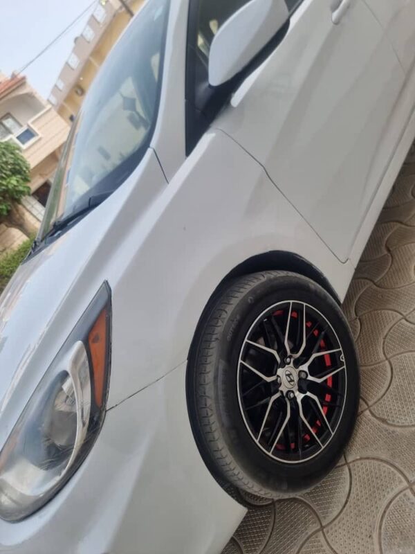 Hyundai accent 2013 – Image 10
